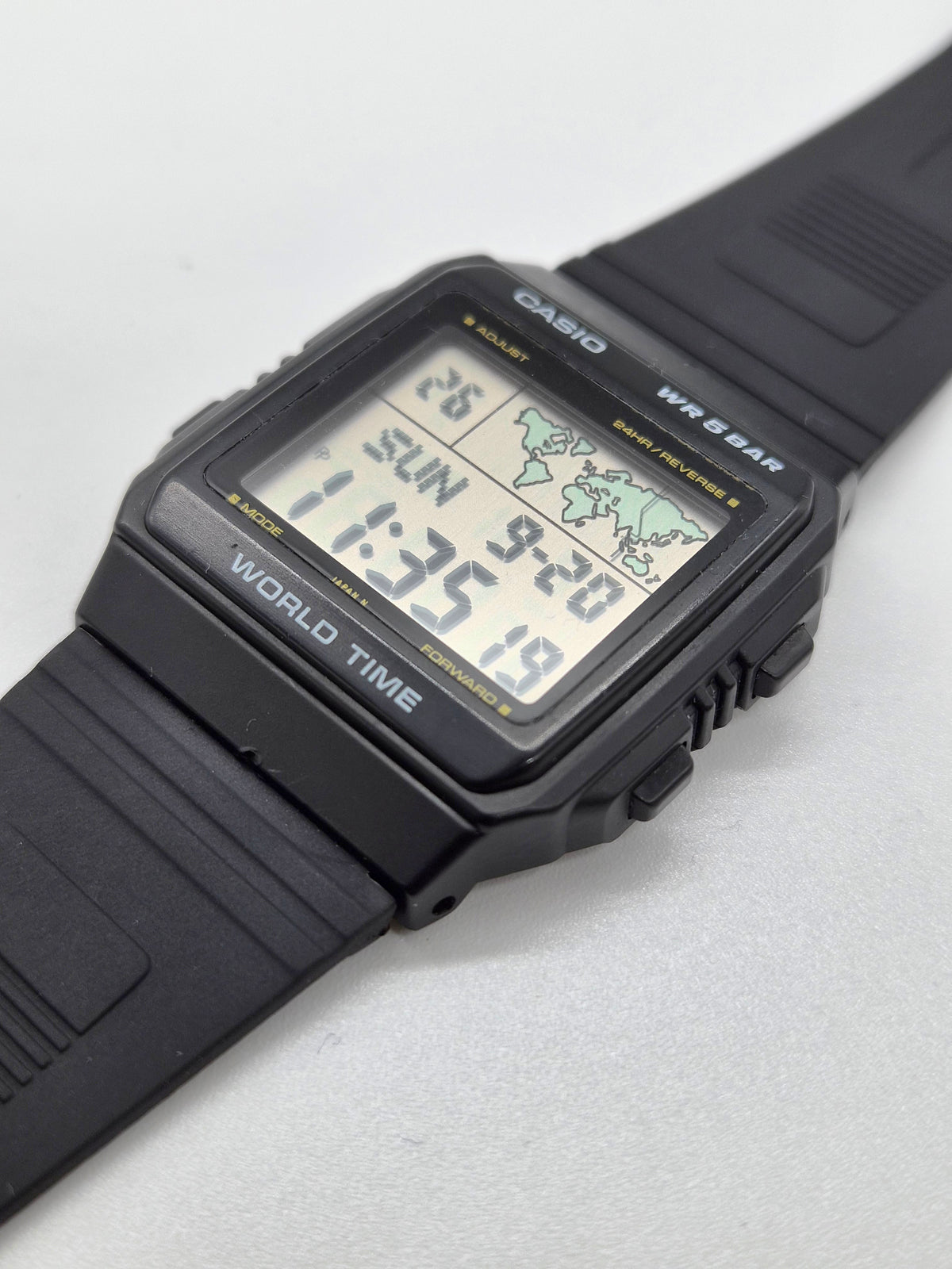 Casio W50U World Time Watch Made in Japan 1986