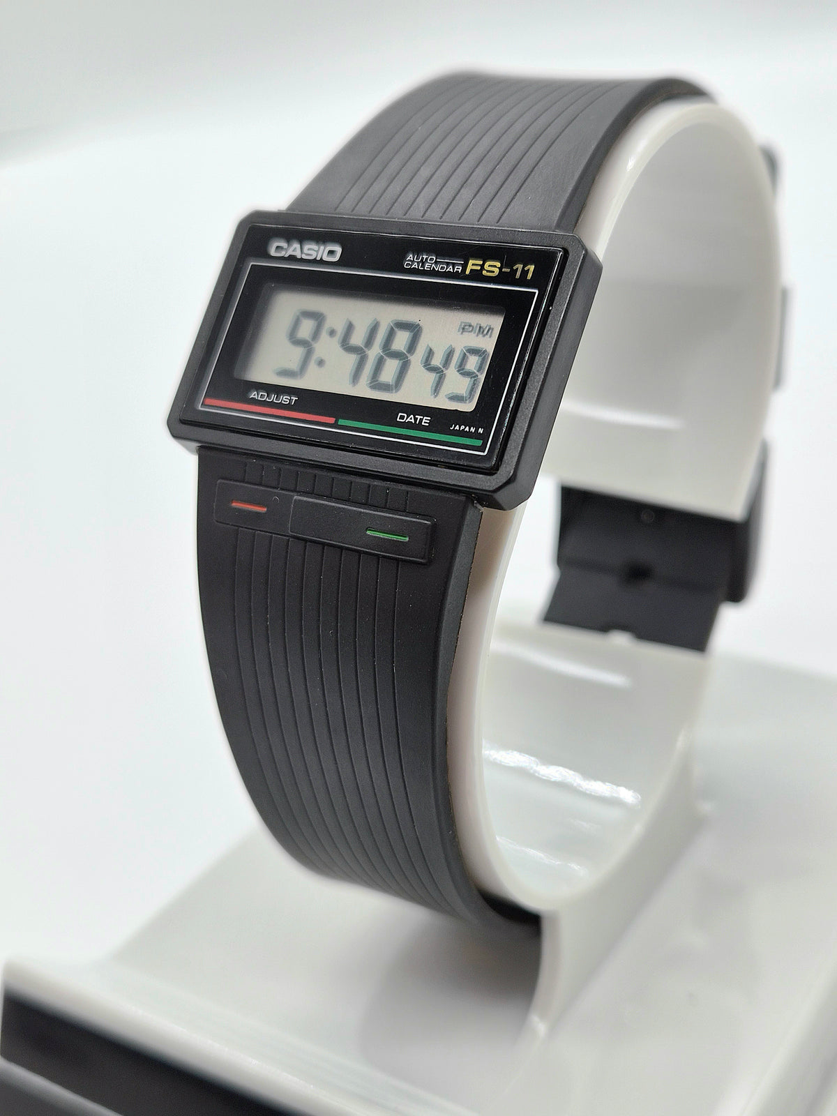 NOS Casio FS-11 Ultra Thin Watch — 1985