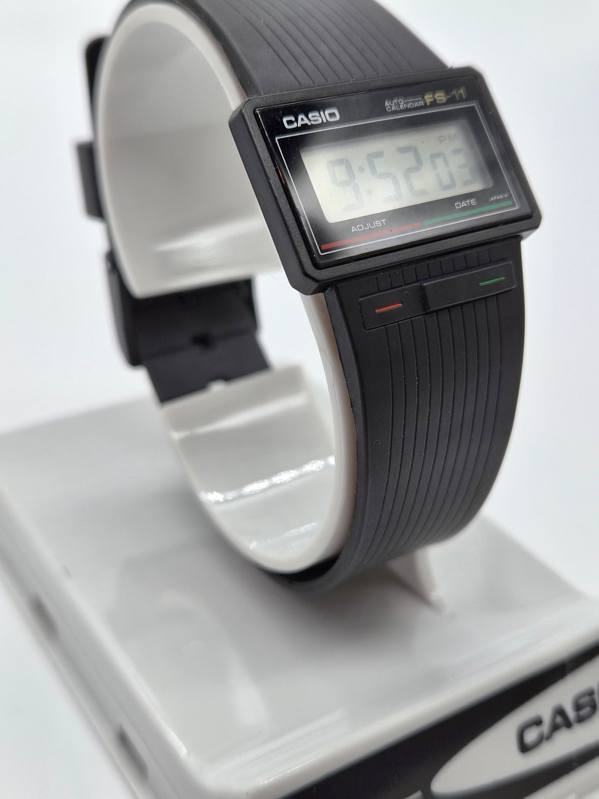 NOS Casio FS-11 Ultra Thin Watch — 1985