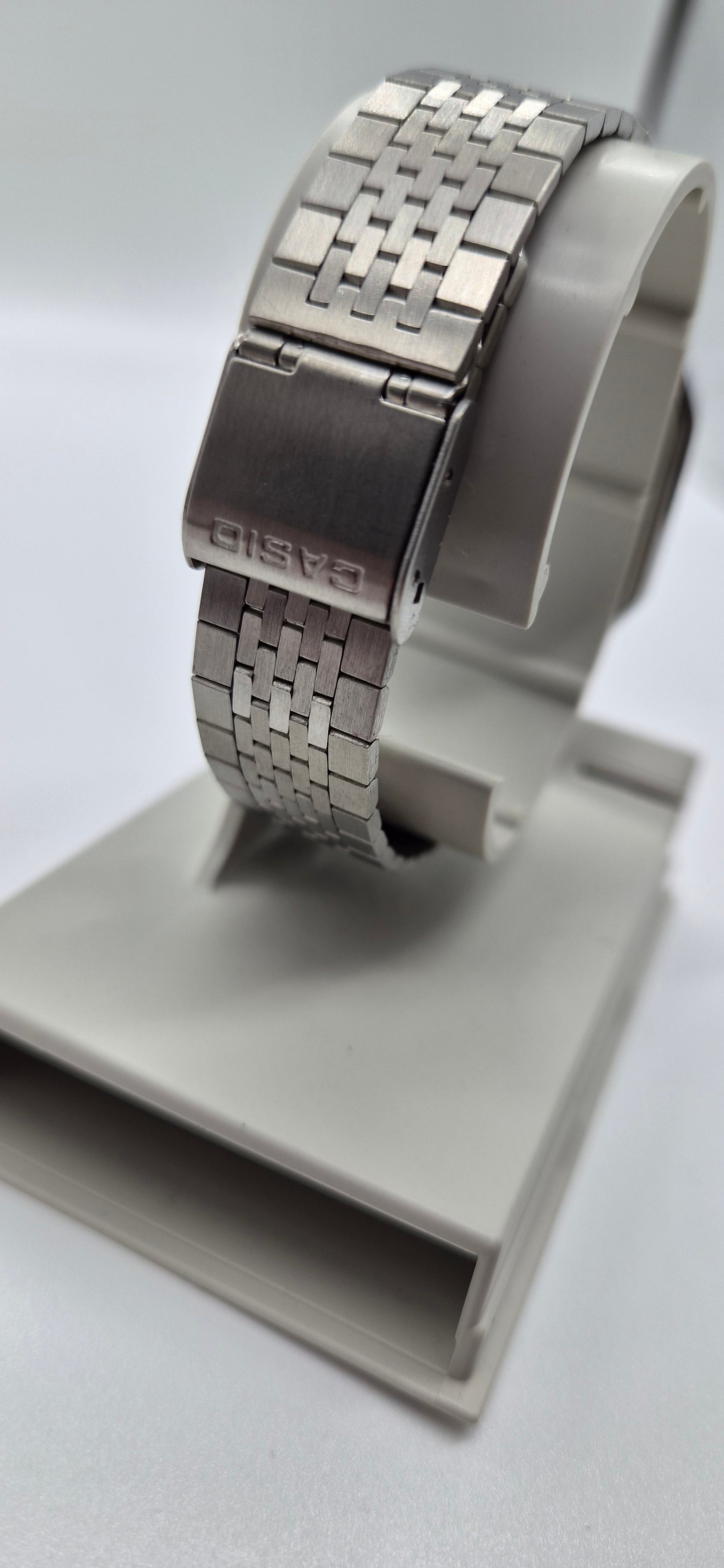 Casio BB-800 Solar Batteryless Watch