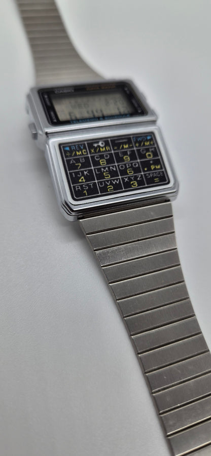 Casio DBC-600 Databank Calculator Watch