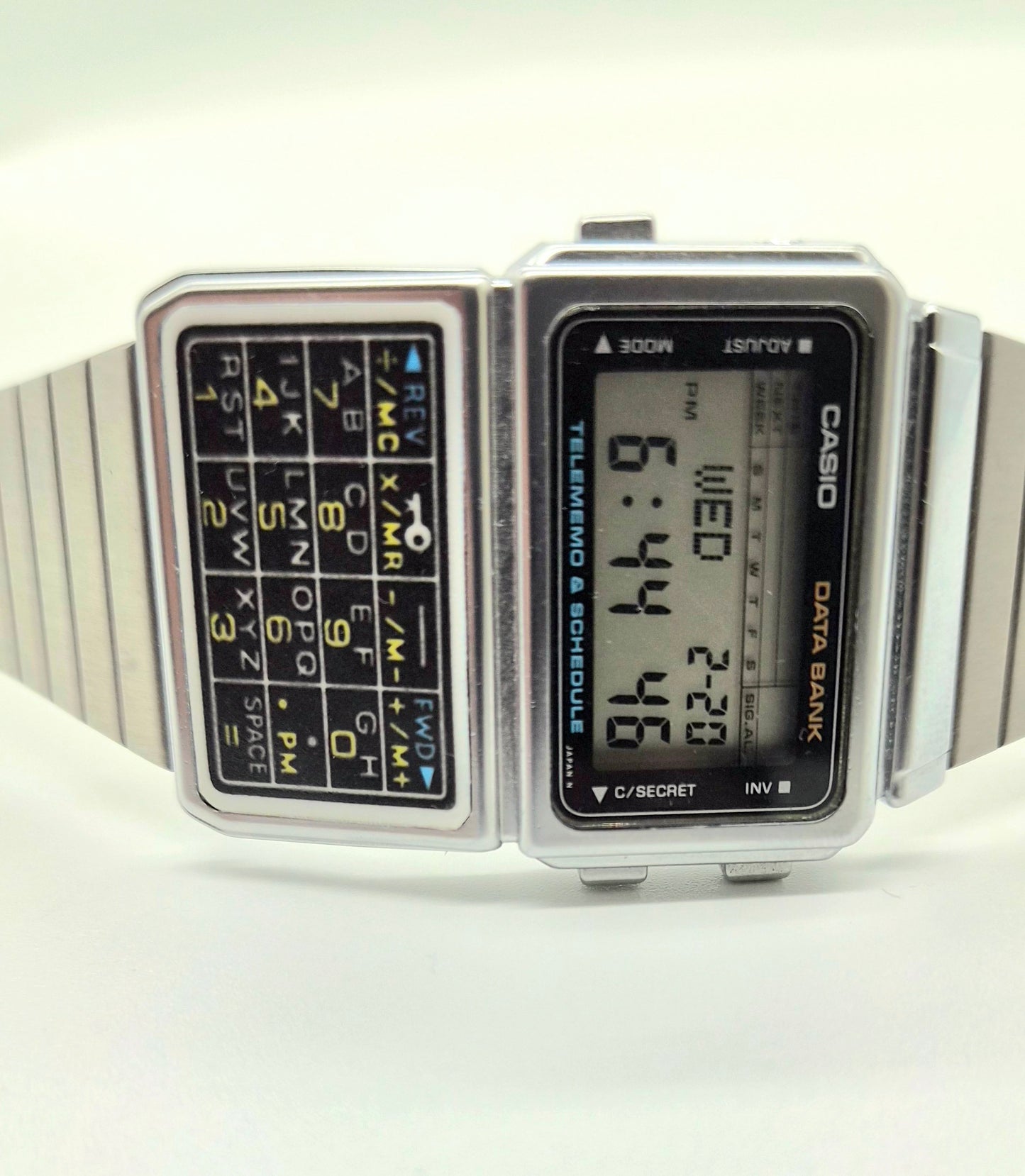 Casio DBC-600 Databank Calculator Watch