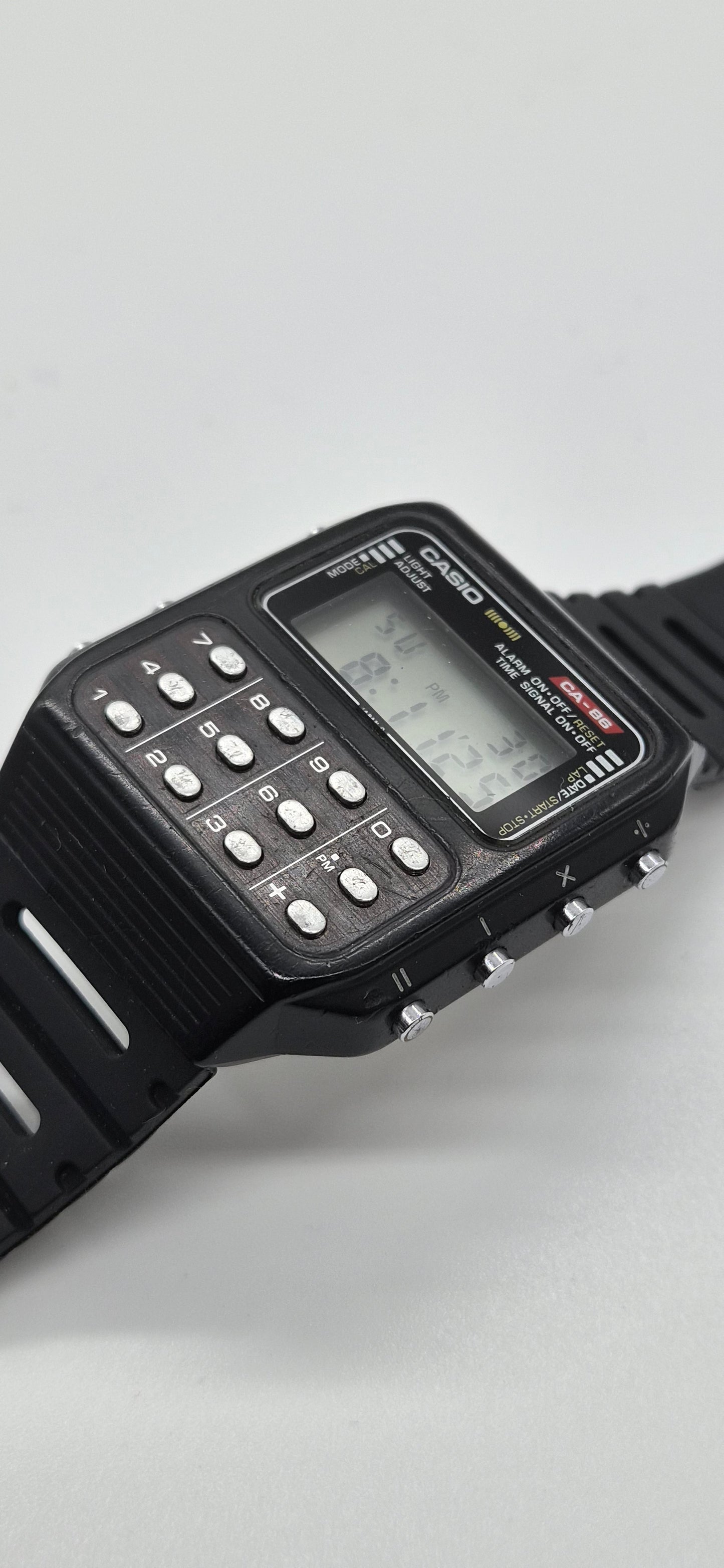 Casio CA-86 Calculator Watch Made in 1986