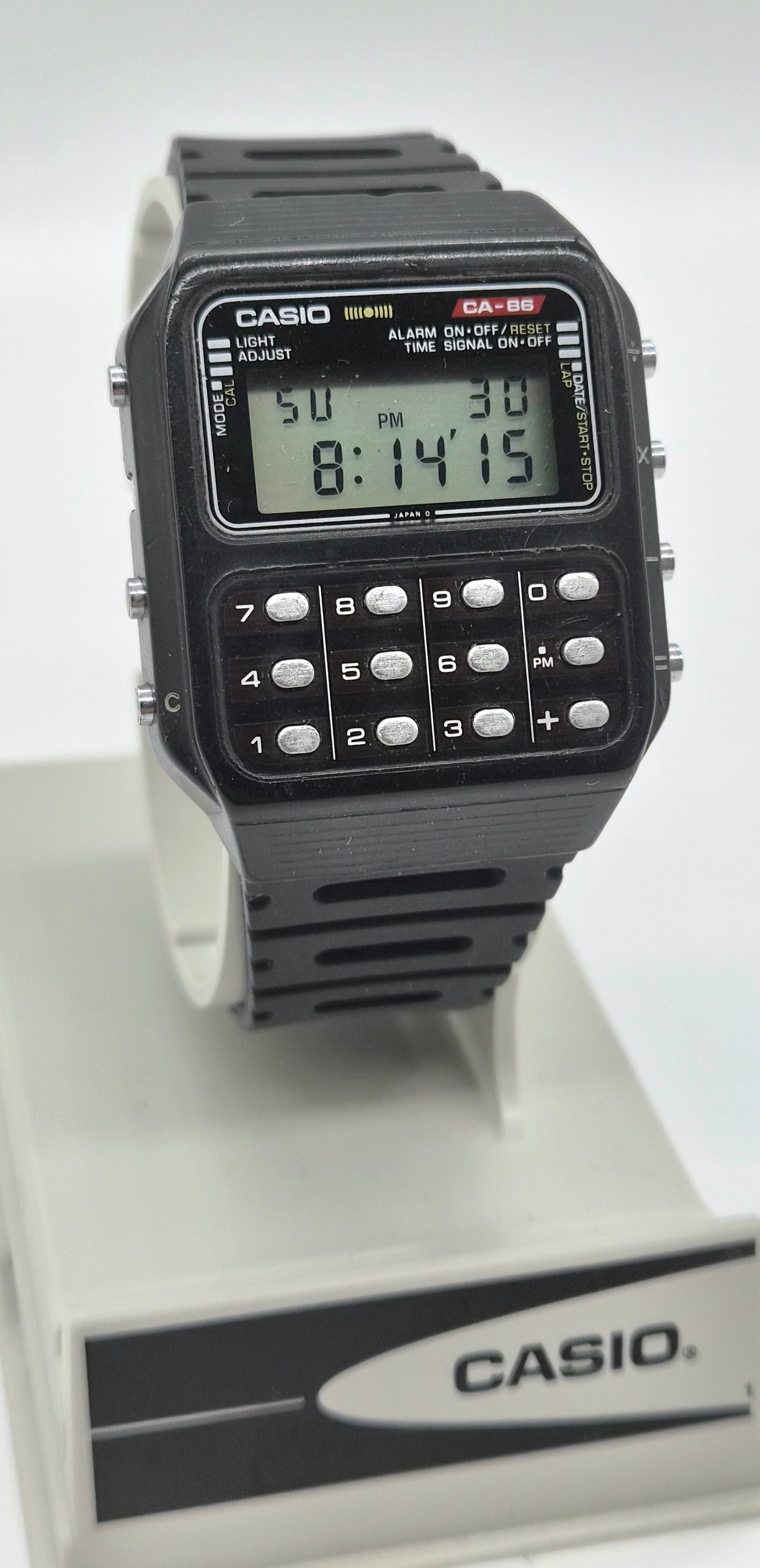 Casio CA-86 Calculator Watch Made in 1986