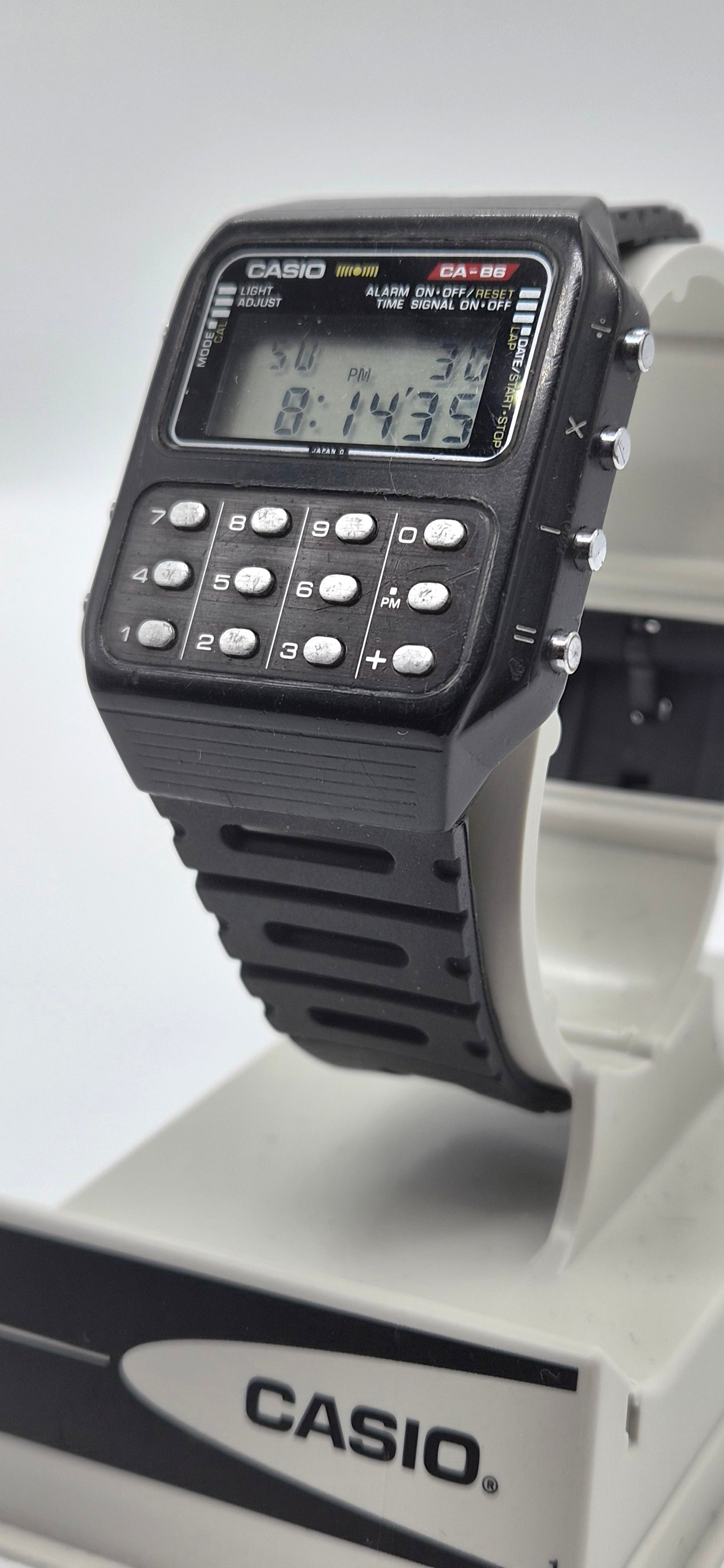 Casio CA-86 Calculator Watch Made in 1986