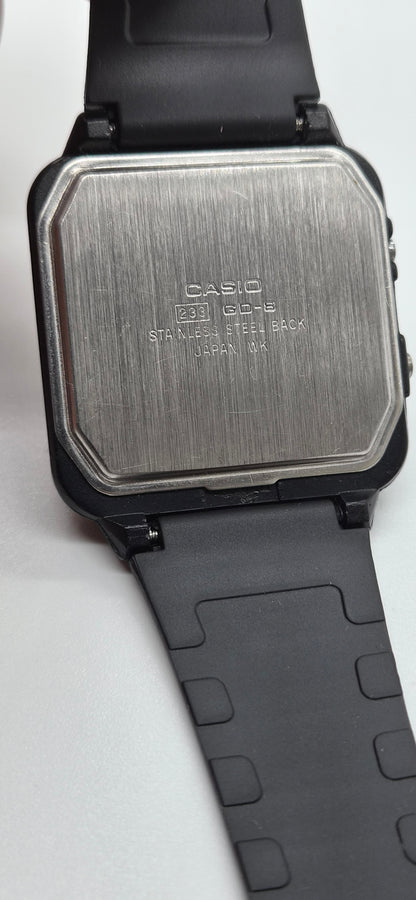 Casio GD-8 Car Race Game Watch Made in Japan 1984