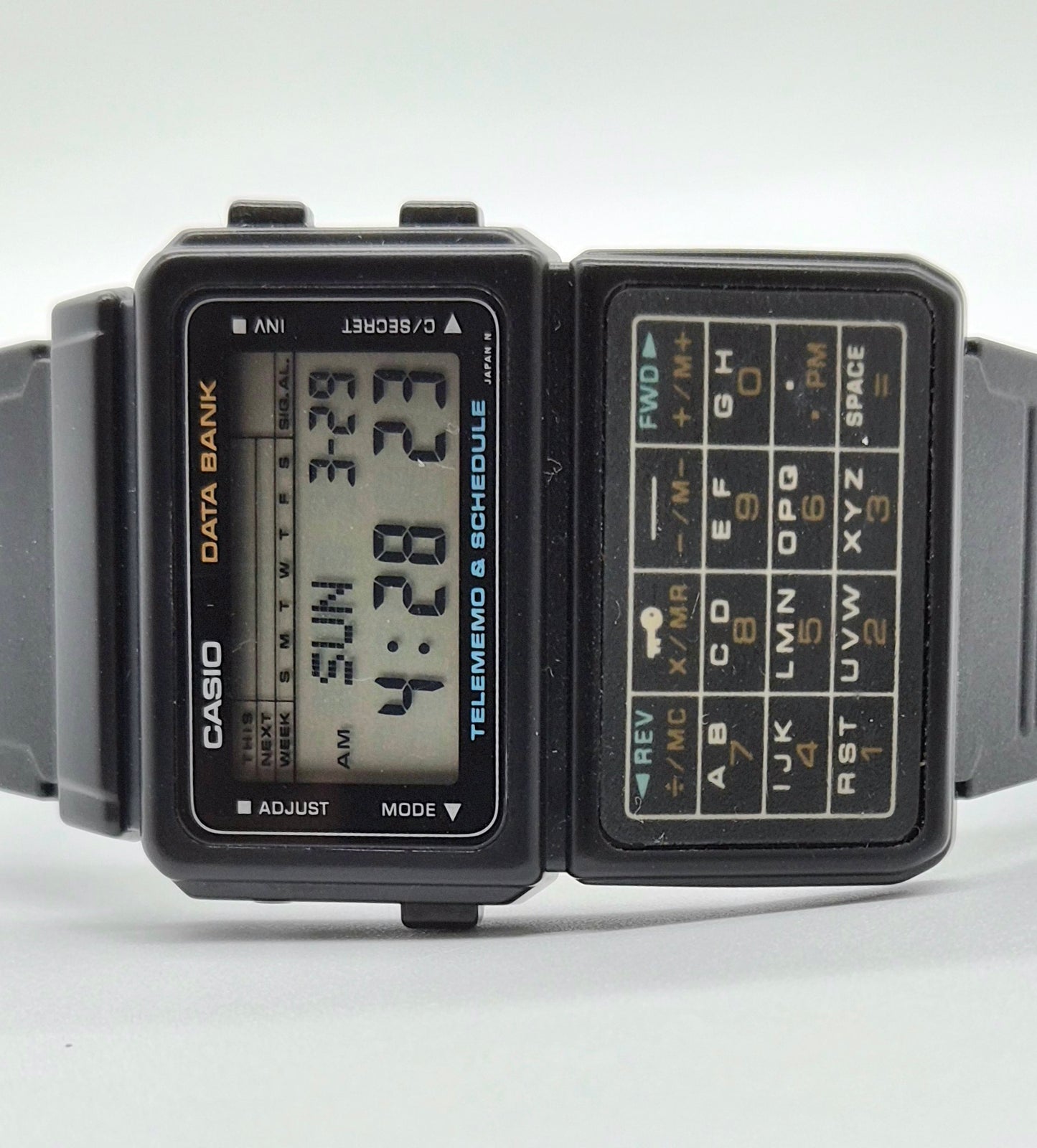 NOS Casio DBC-60 Databank Calculator Watch Made in Japan 1985