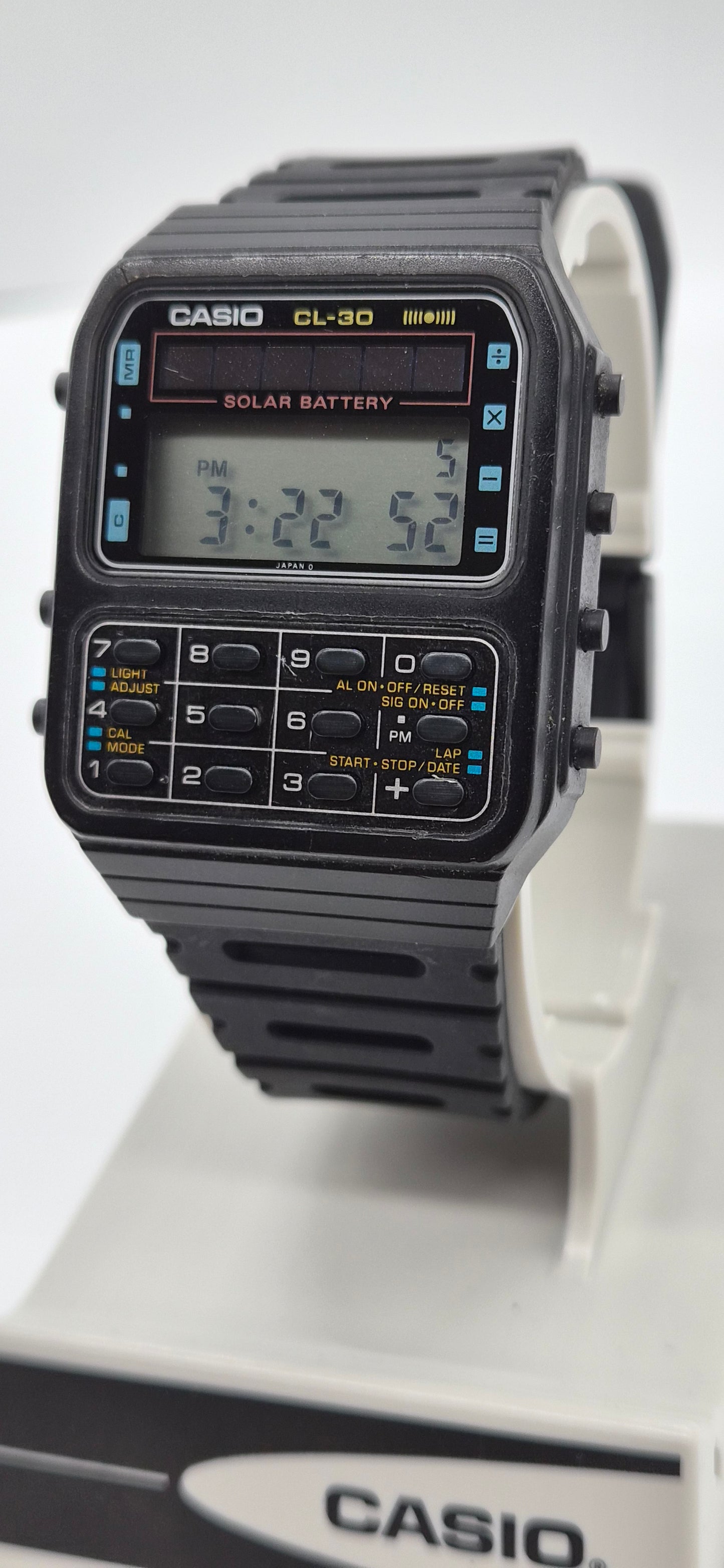 Casio CL-30 Solar Calculator Watch Made in Japan 1983