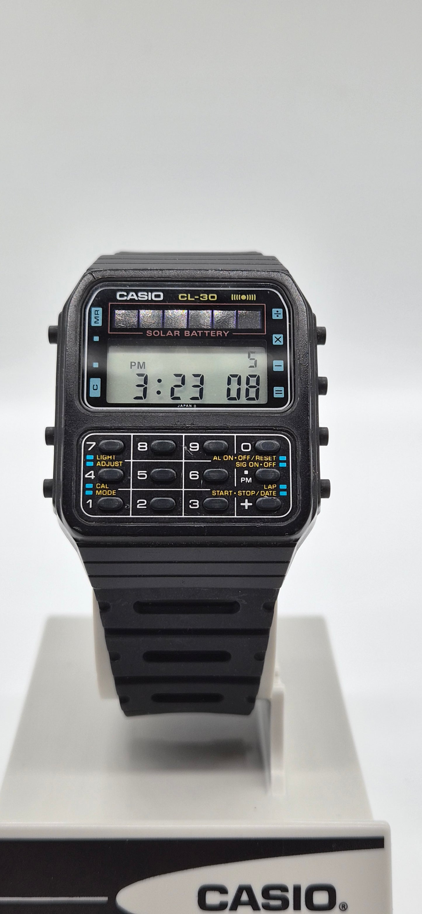 Casio CL-30 Solar Calculator Watch Made in Japan 1983