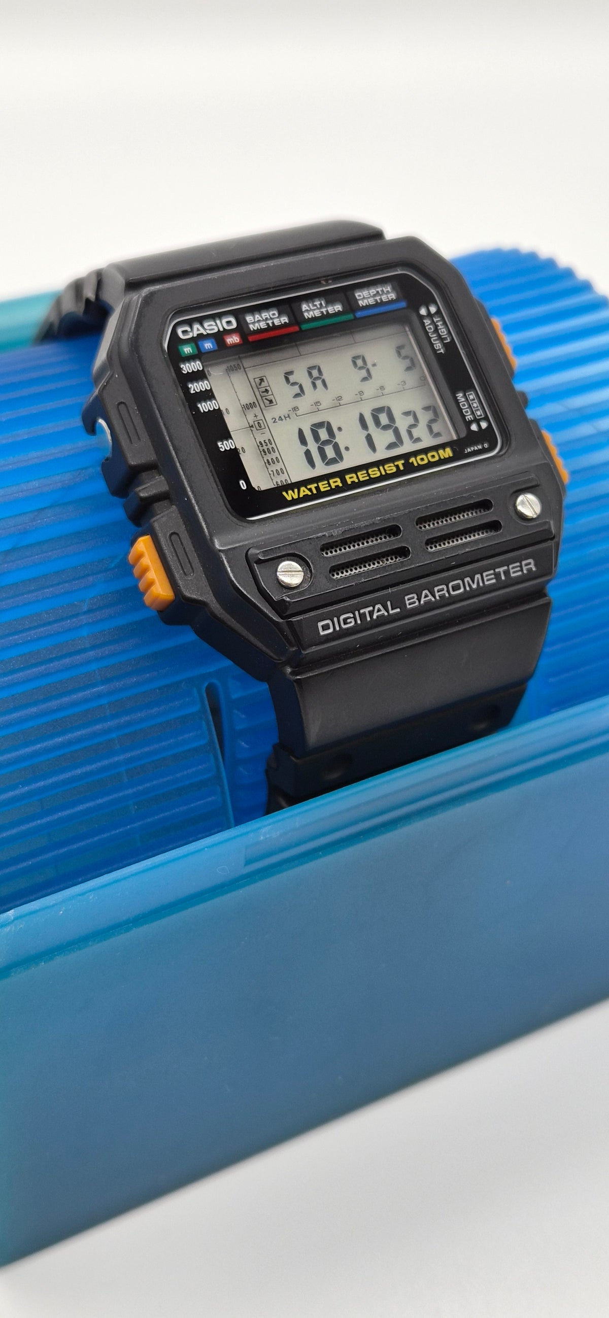 NOS Casio BM-100WJ Barometer Watch