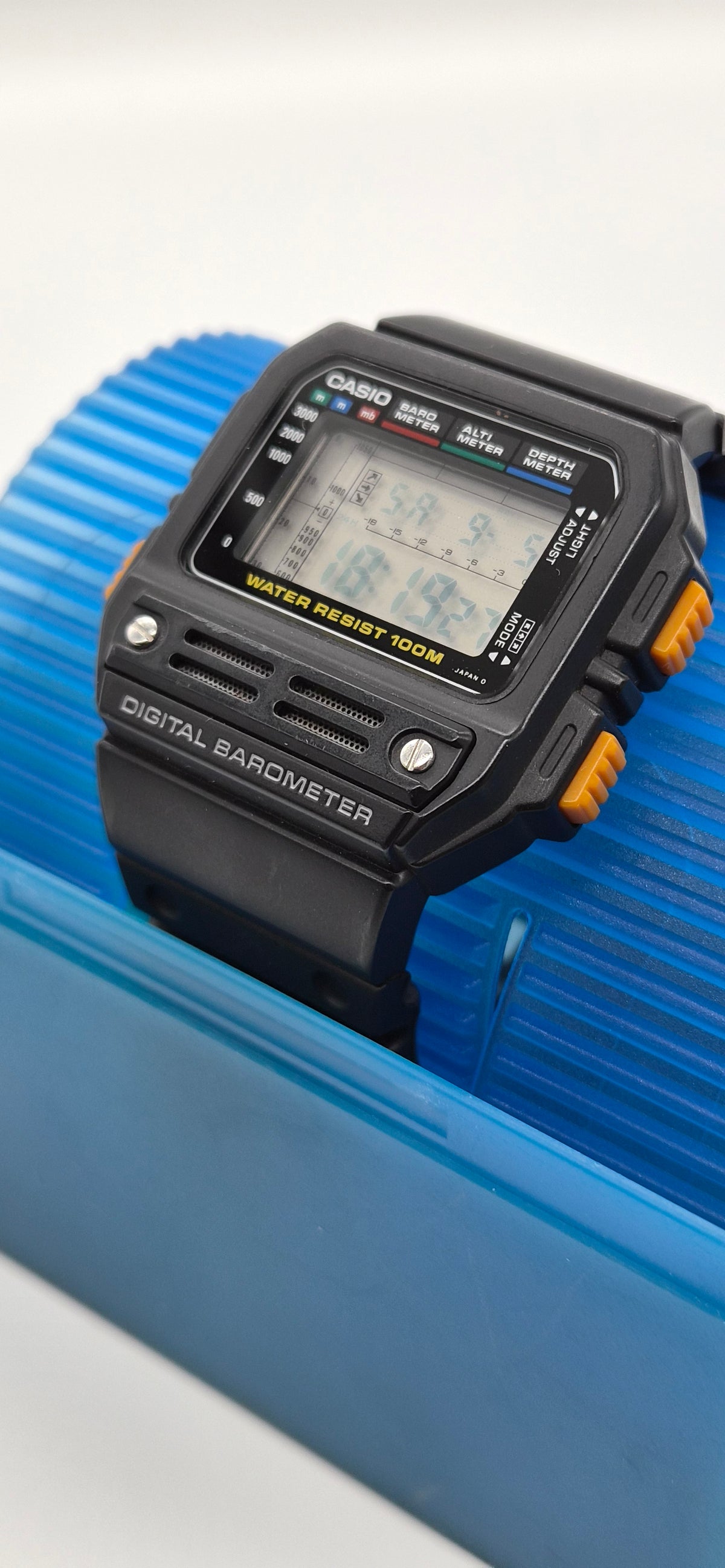 NOS Casio BM-100WJ Barometer Watch