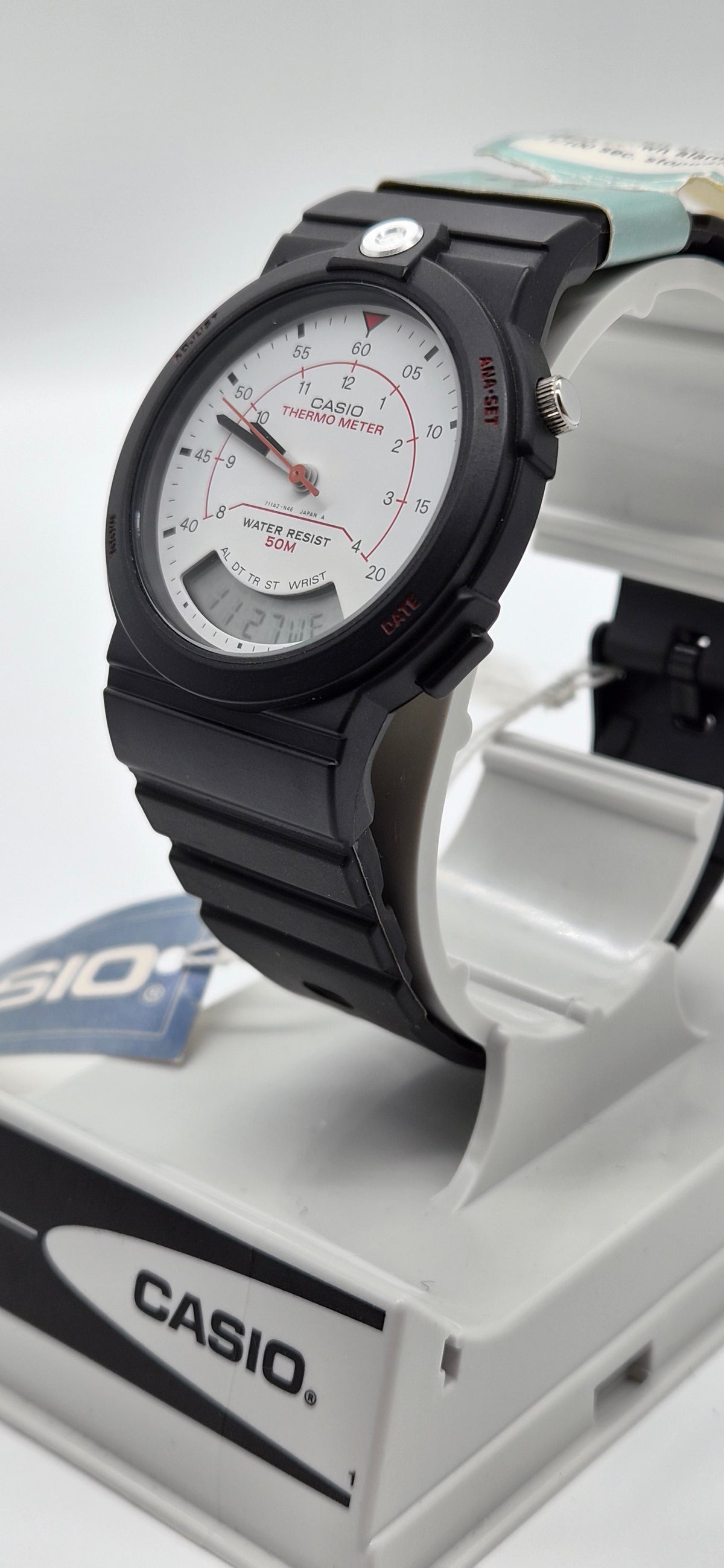 NOS Casio AW-10 Thermometer Watch